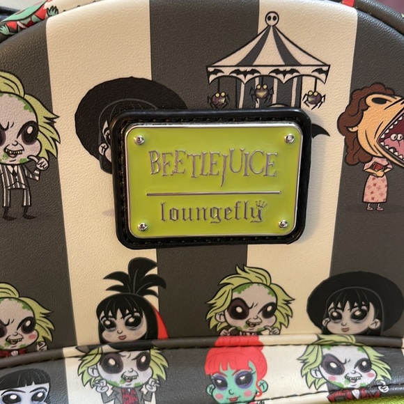 Loungefly Backpack - Picture 5 of 5